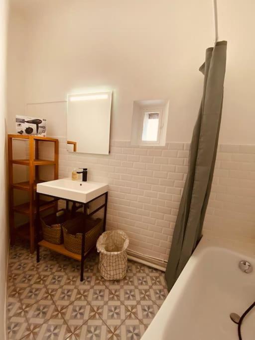 Apartment La Plaine - Vue - T3 85 M2 *
